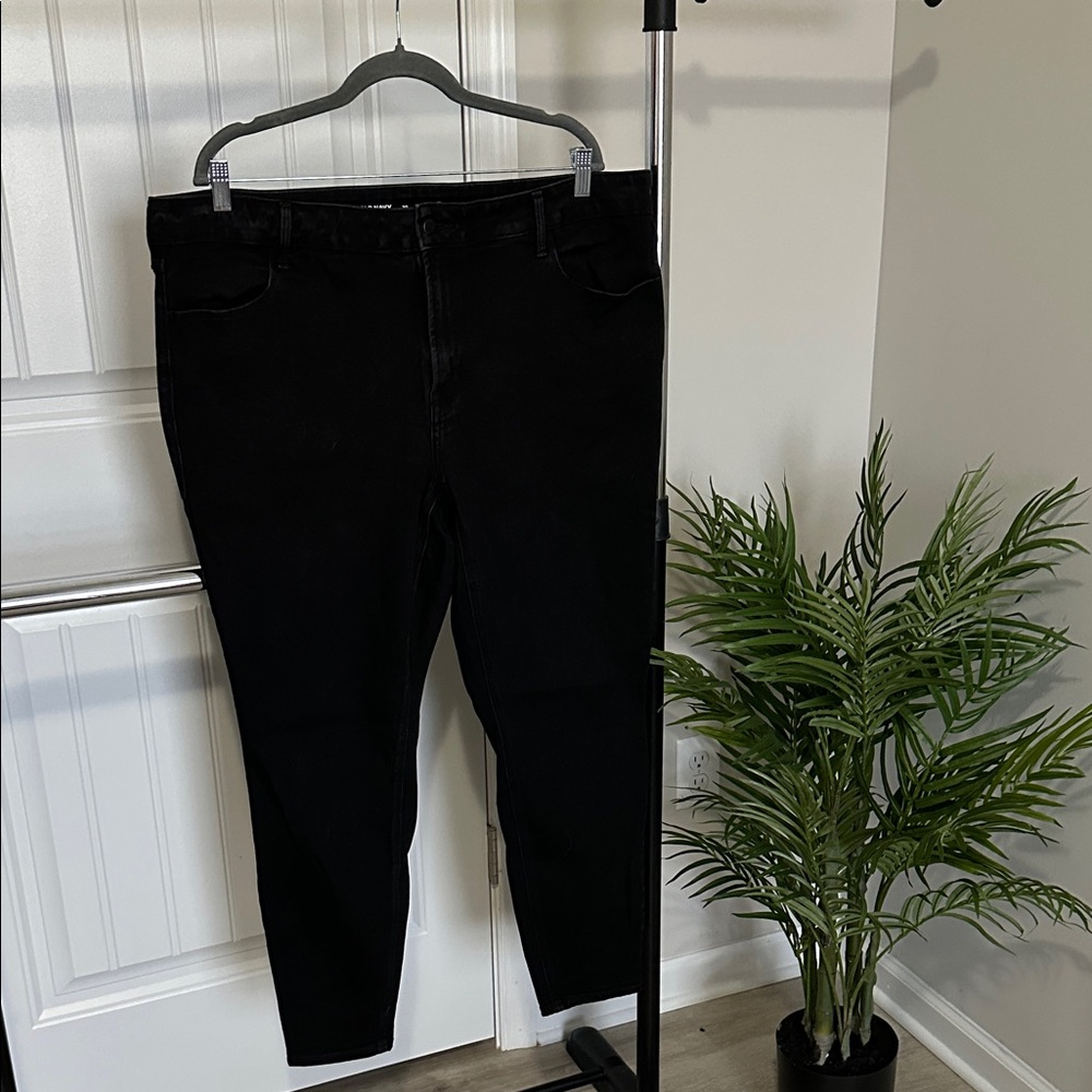 Old Navy Women's Skinny Jeans - Black